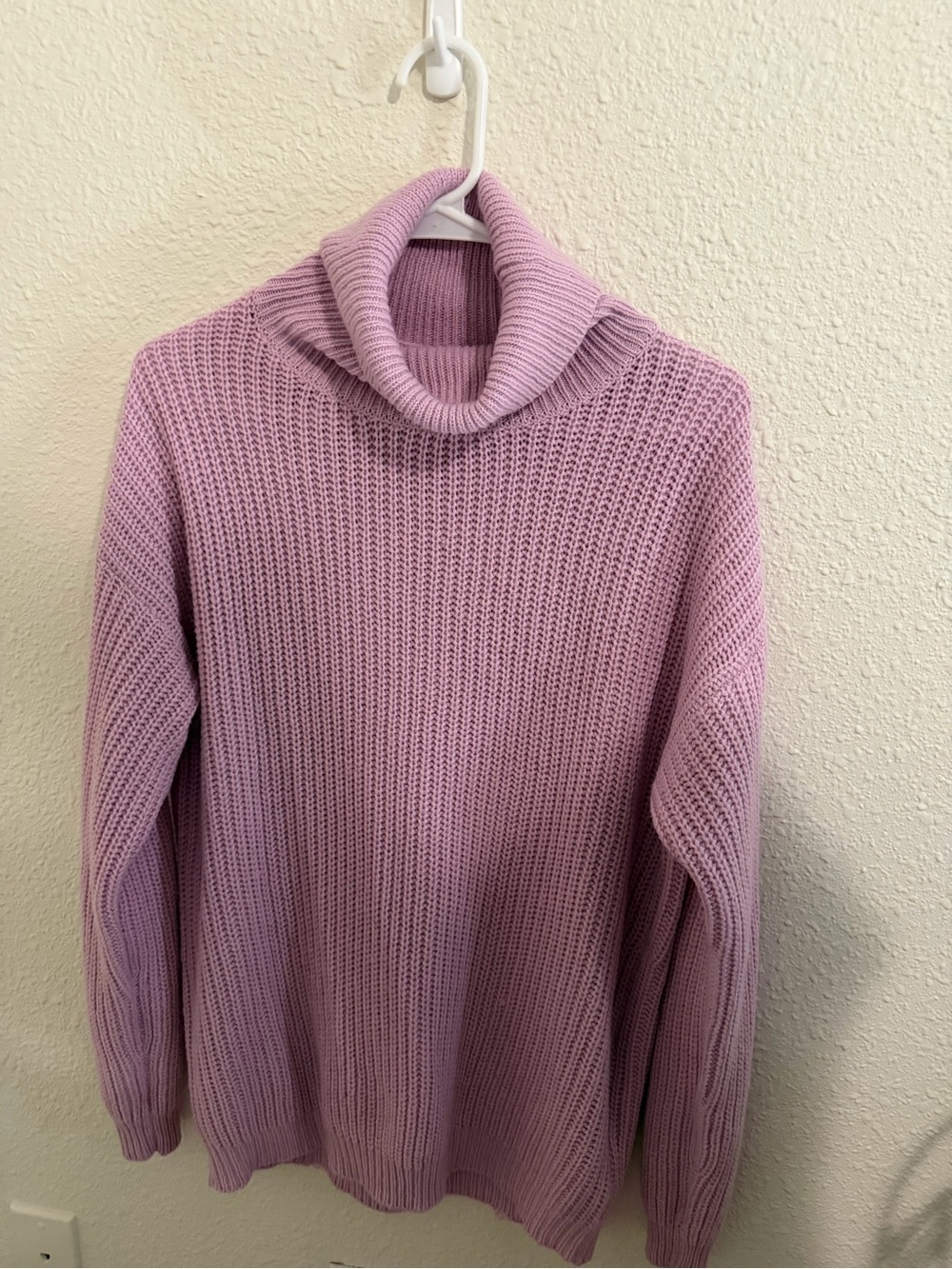Boohoo Lavender Knit Turtleneck Sweater Large